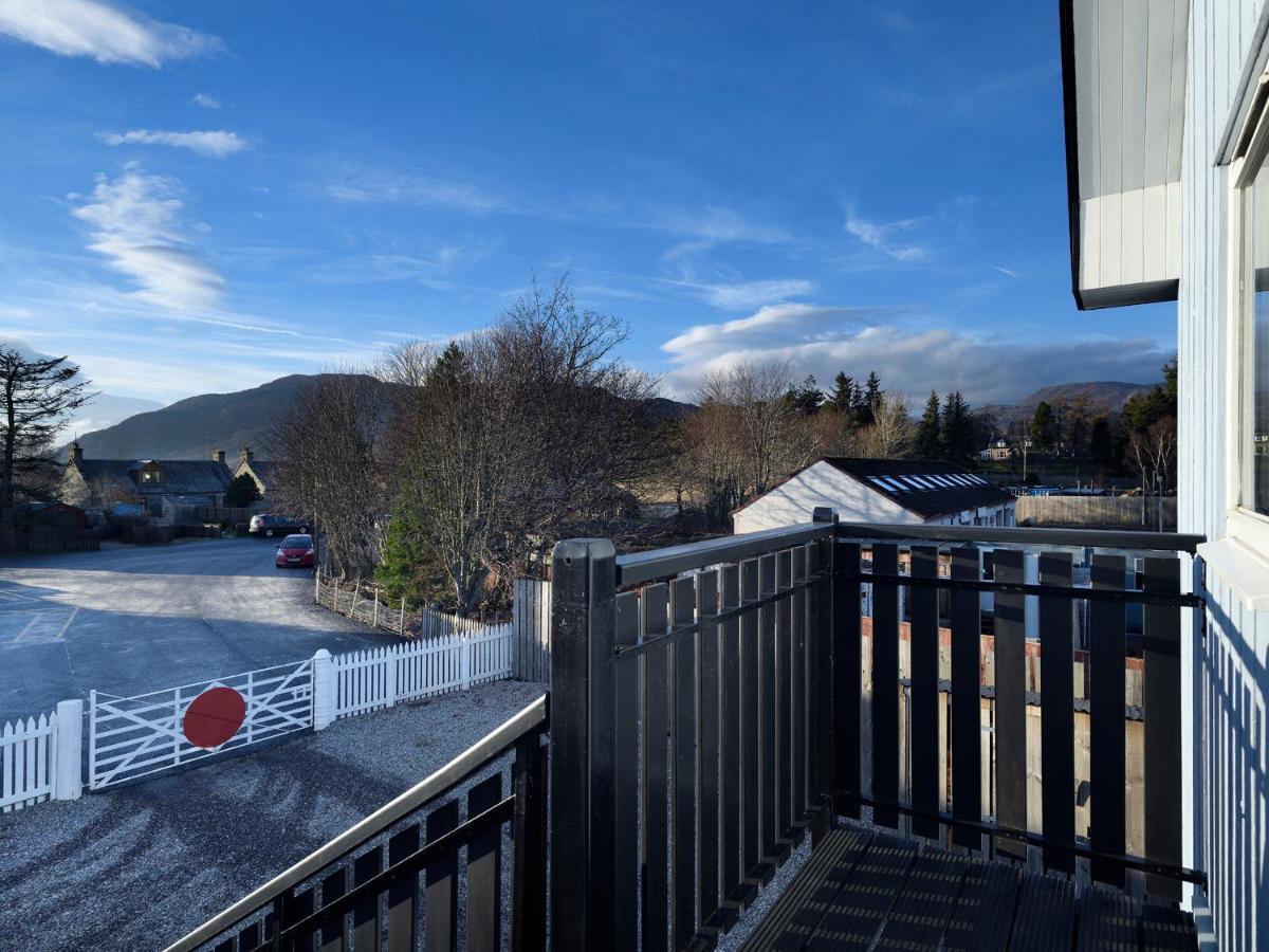 Villa Signal Box Newtonmore Exterior foto